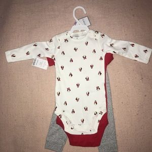 Carter’s baby- little baby basic 3 pieces Christmas desing